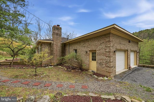 783 RITTERS VALLEY DR, Capon Bridge, WV 26711