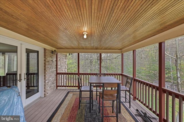 783 RITTERS VALLEY DR, Capon Bridge, WV 26711