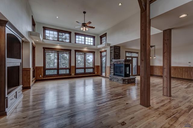 5730 WILDWOOD DR, Rapid City, SD 57702