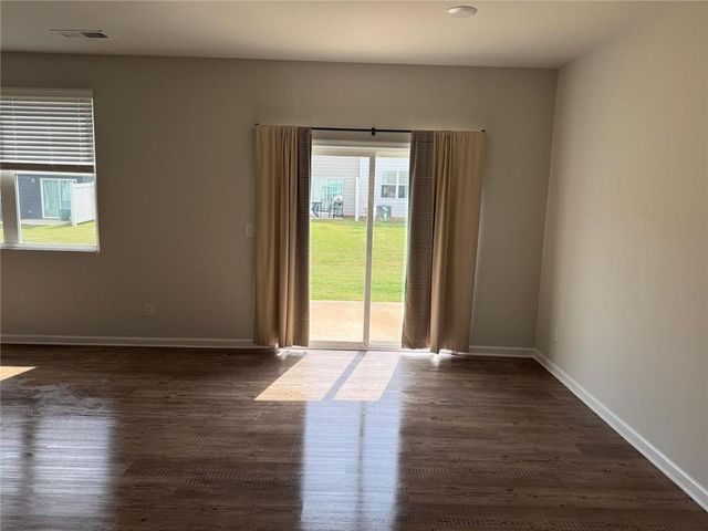 5223 Canberra Drive, Flowery Branch, GA 30542