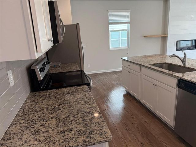 5223 Canberra Drive, Flowery Branch, GA 30542