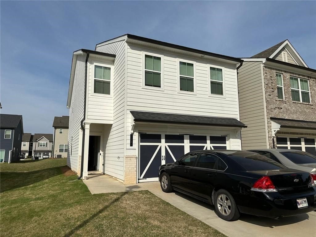 5223 Canberra Drive, Flowery Branch, GA 30542