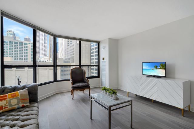 405 N Wabash Avenue 314, Chicago, IL 60611