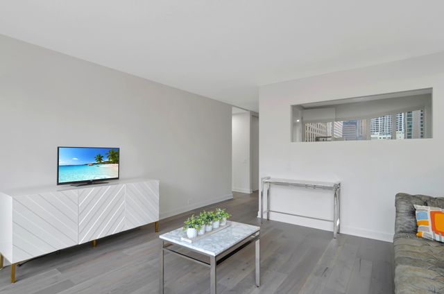 405 N Wabash Avenue 314, Chicago, IL 60611