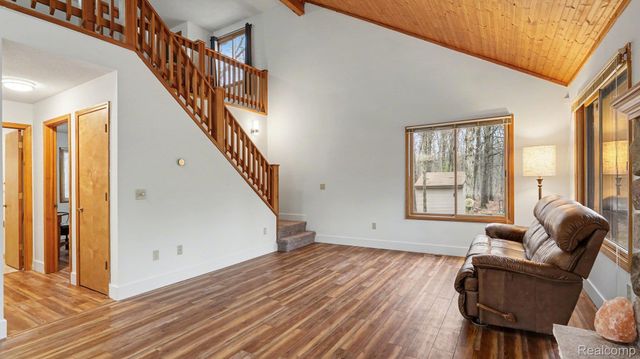 301 W Fike Road, Edenville Township, MI 48657