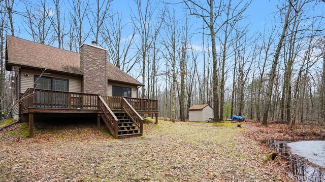 301 W Fike Road, Edenville Township, MI 48657