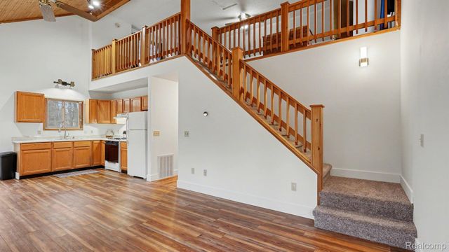 301 W Fike Road, Edenville Township, MI 48657