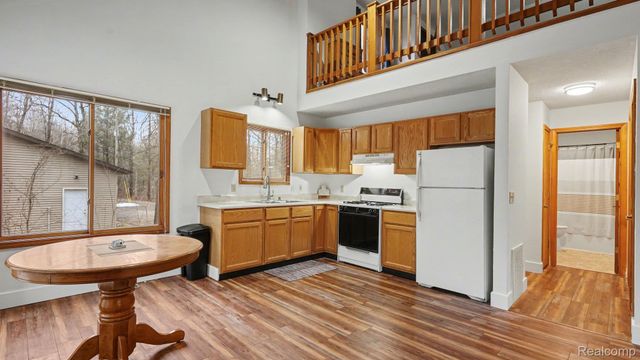 301 W Fike Road, Edenville Township, MI 48657