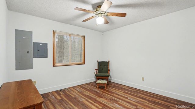 301 W Fike Road, Edenville Township, MI 48657