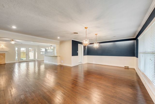 3662 Weeburn Drive, Dallas, TX 75229