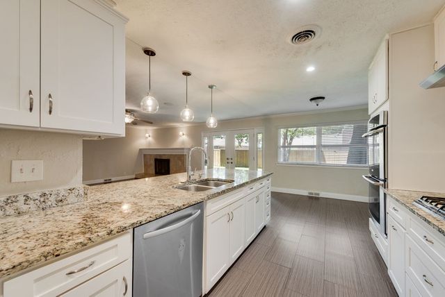 3662 Weeburn Drive, Dallas, TX 75229