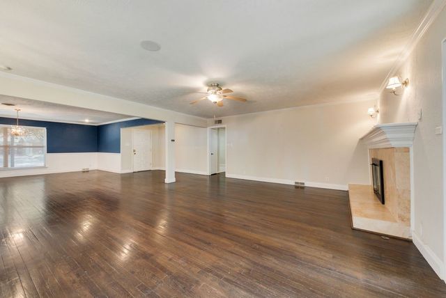 3662 Weeburn Drive, Dallas, TX 75229