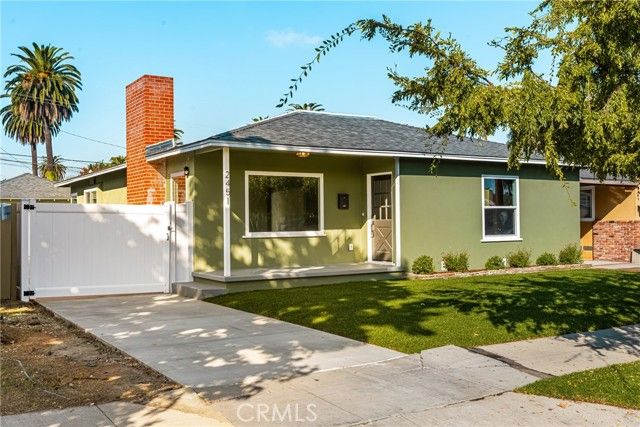 2451 Daisy, Long Beach, CA 90806