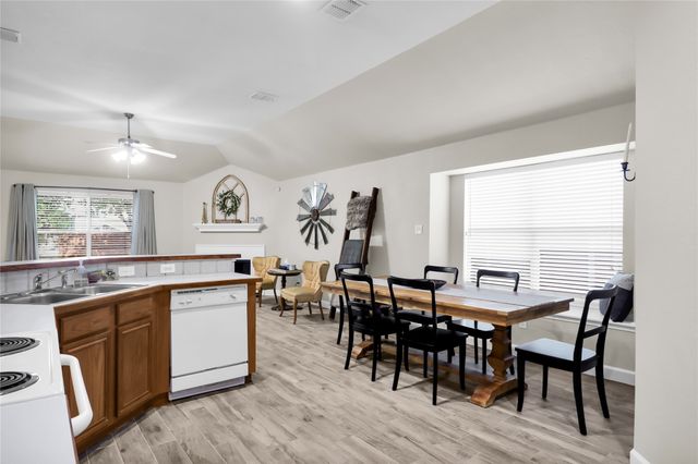 12109 Angel Food Lane, Fort Worth, TX 76244