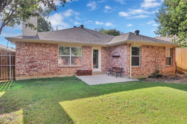 12109 Angel Food Lane, Fort Worth, TX 76244