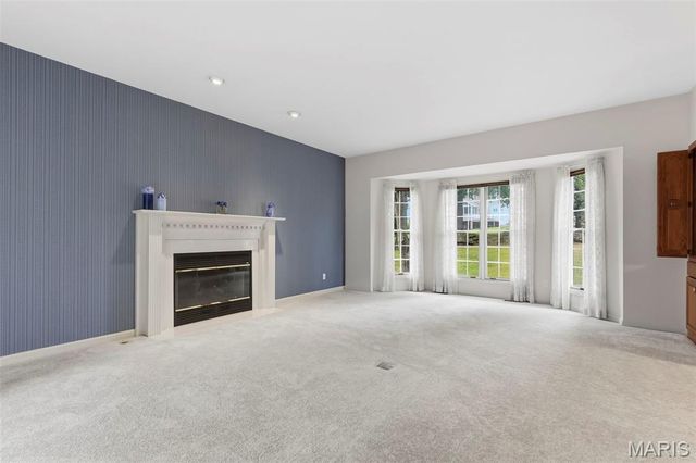 11 Silver Leaf Court, Lake St Louis, MO 63367