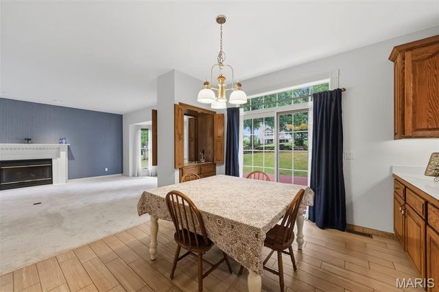 11 Silver Leaf Court, Lake St Louis, MO 63367