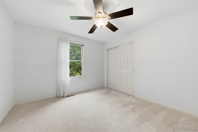 11 Silver Leaf Court, Lake St Louis, MO 63367