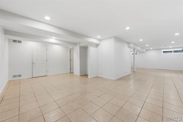 11 Silver Leaf Court, Lake St Louis, MO 63367