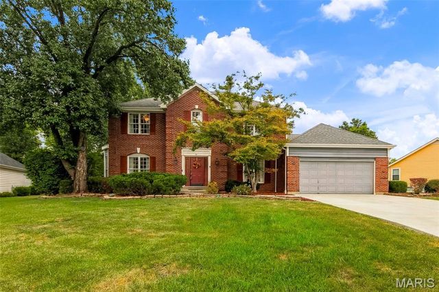 11 Silver Leaf Court, Lake St Louis, MO 63367