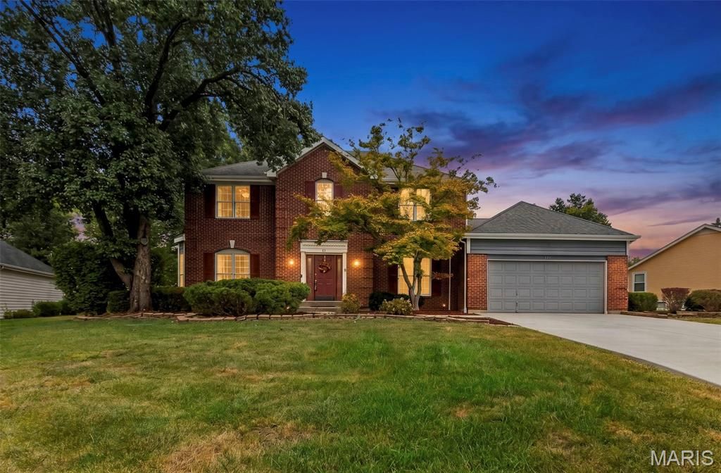 11 Silver Leaf Court, Lake St Louis, MO 63367