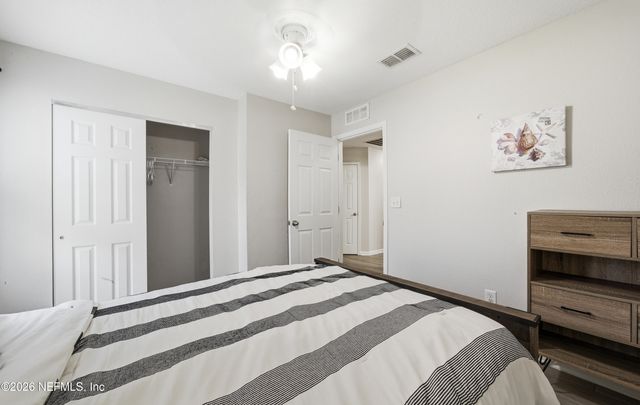 4540 GLENDAS MEADOW Drive, Jacksonville, FL 32210