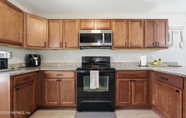 4540 GLENDAS MEADOW Drive, Jacksonville, FL 32210