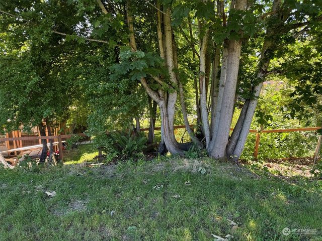 3112 44th Avenue NE, Tacoma, WA 98422