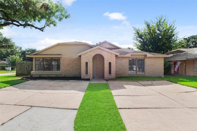 5218 Beaverbrook Drive, Houston, TX 77084
