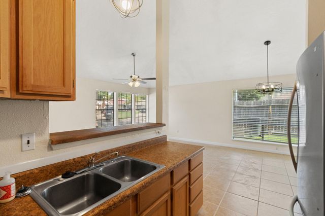 5218 Beaverbrook Drive, Houston, TX 77084