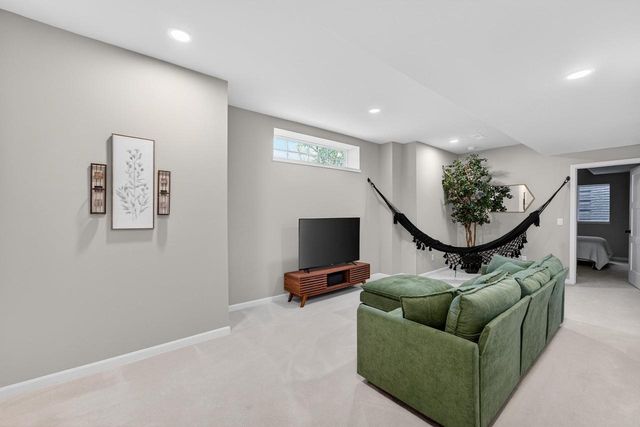 2529 Clover Point Drive, Fitchburg, WI 53711