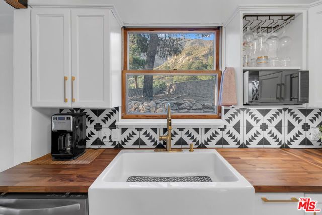17832 Little Tujunga Canyon Road, Santa Clarita, CA 91387