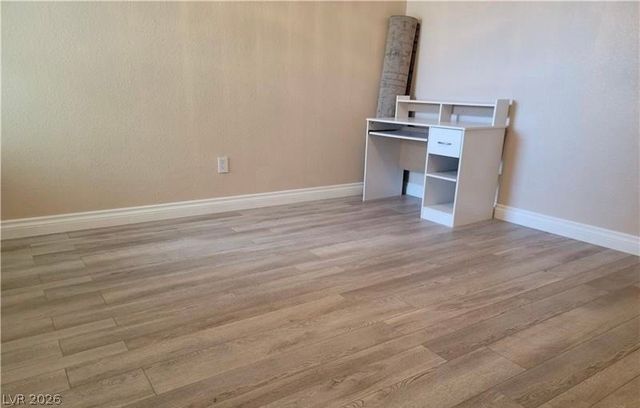 8101 West Flamingo Road 2040, Las Vegas, NV 89147