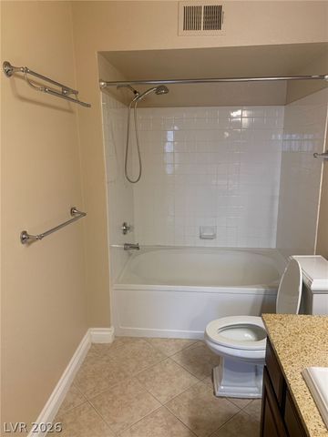 8101 West Flamingo Road 2040, Las Vegas, NV 89147