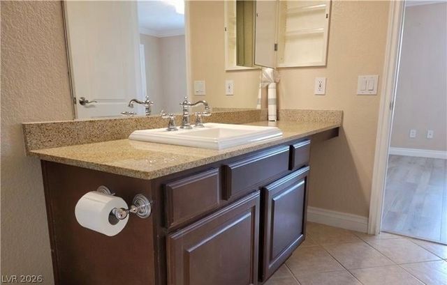 8101 West Flamingo Road 2040, Las Vegas, NV 89147