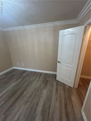8101 West Flamingo Road 2040, Las Vegas, NV 89147