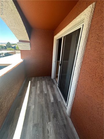 8101 West Flamingo Road 2040, Las Vegas, NV 89147
