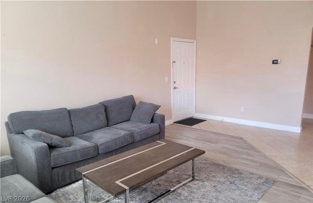 8101 West Flamingo Road 2040, Las Vegas, NV 89147