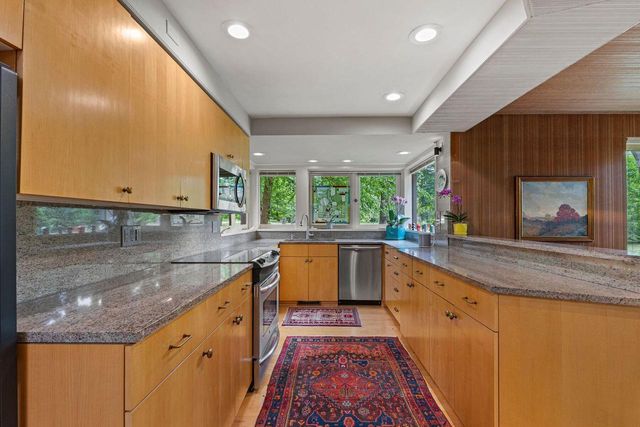 2536 Green Haze AVENUE, Mount Pleasant, WI 53406