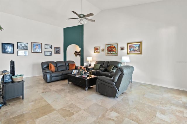4047 LILLIAN HALL LANE, Orlando, FL 32812