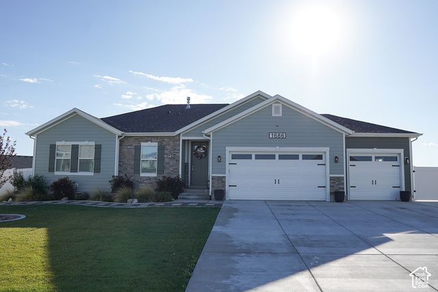 1686 E MEADOWLARK DR, Eagle Mountain, UT 84005