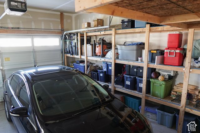 1686 E MEADOWLARK DR, Eagle Mountain, UT 84005