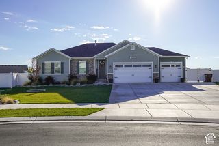 1686 E MEADOWLARK DR, Eagle Mountain, UT 84005