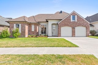 203 Ember Grove Crossing, Lafayette, LA 70508
