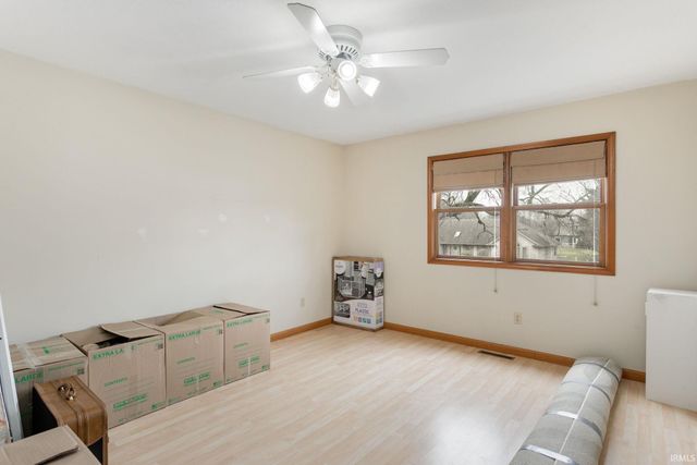 53608 Arrowwood Drive, Elkhart, IN 46514