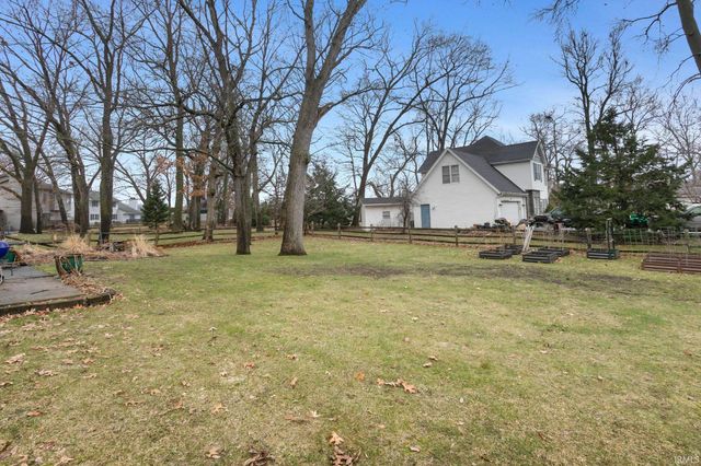 53608 Arrowwood Drive, Elkhart, IN 46514