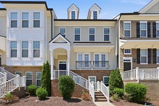 2104 Peakside Drive, Apex, NC 27523