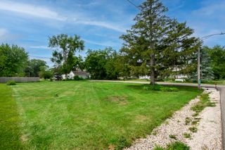 25063 W 3rd Street, Antioch, IL 60002