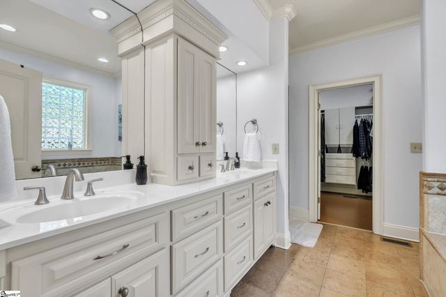 904 Sugar Oak Court, Simpsonville, SC 29680