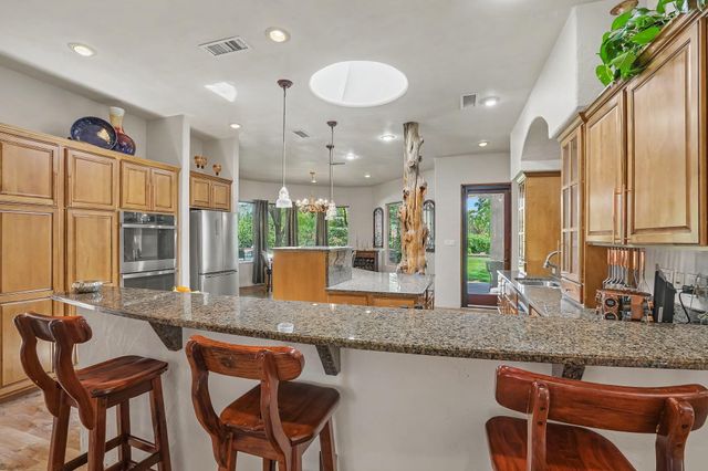 178 Loma Del Oro, Corrales, NM 87048